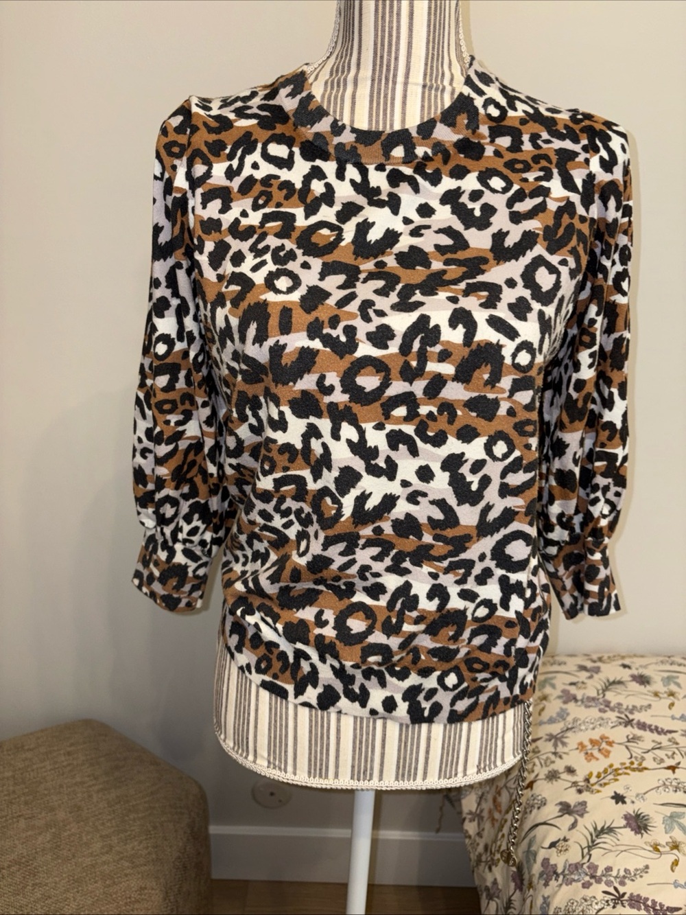 Minnie Rose Leopard Print Puff-Sleeve Top - Brown/Black/White Sz L thin knit